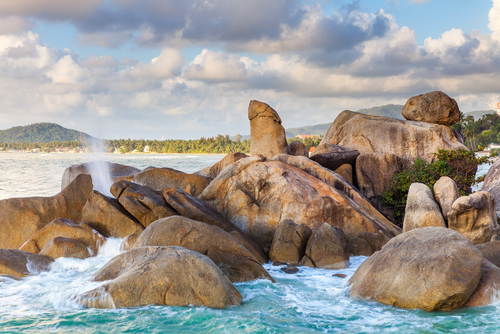 Grandfather_Grandmother, Hin-Ta-and-Hin-Yai-Rocks in Koh Samui, the Gulf of Thailand, Thailand, travel with joy