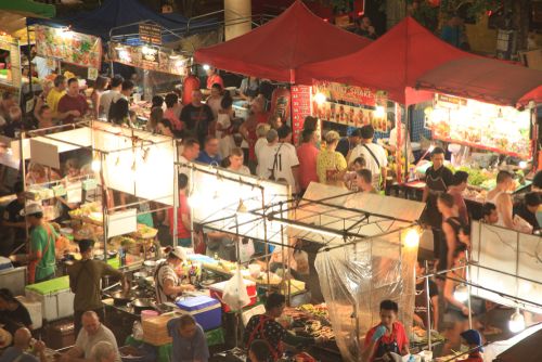 Malin-Plaza-Patong in Phuket, Thailand, Travel with Joy