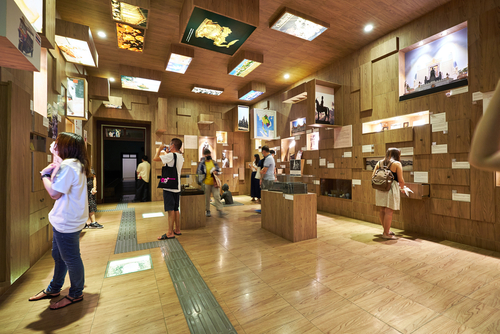 Exhibition in the Museum Siam, was created to teach national identity and history of the people of Thailand. Located near Wat Pho Temple and MRT 