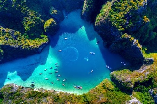 Koh-Phi-Phi- in the Andaman sea, Thailand, travel with joy