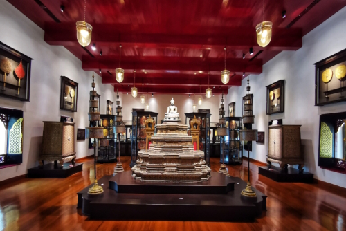 Bangkok National Museum, the first and the largest exhibition museum in Thailand