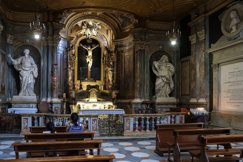 View of the interior of the Turin Cathedral, a northern Italian Catholic cathedral dedicated to Saint John the Baptist containing the Chapel of the Holy Shroud. Torino, Piedmont, Italy