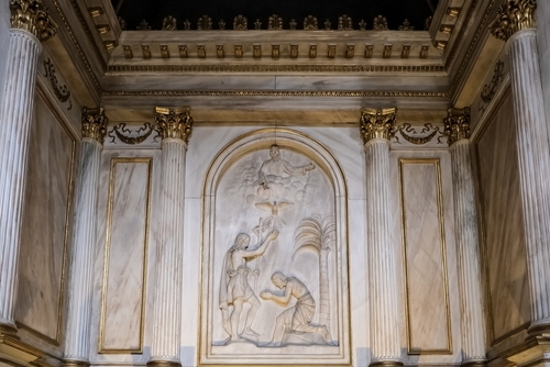 View of the interior of the Turin Cathedral, a northern Italian Catholic cathedral dedicated to Saint John the Baptist containing the Chapel of the Holy Shroud. Torino, Piedmont, Italy