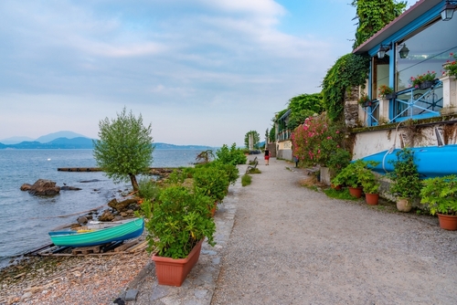 Colorful houses at Isola Superiore dei pescatori at Lago Maggiore, Lombardy, Italy