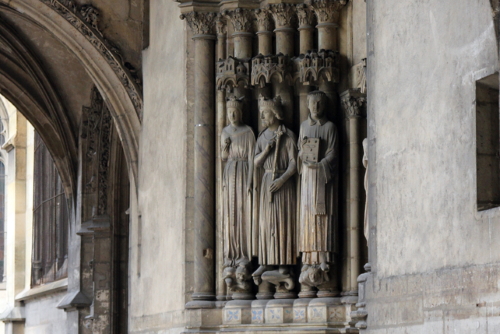Medieval Gothic statues, Church of St-Germain-l'Auxerrois founded in the 7th century, was rebuilt many times over several centuries, Paris, France