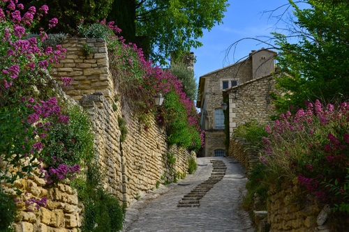 Little street in Gordes, Provence, France