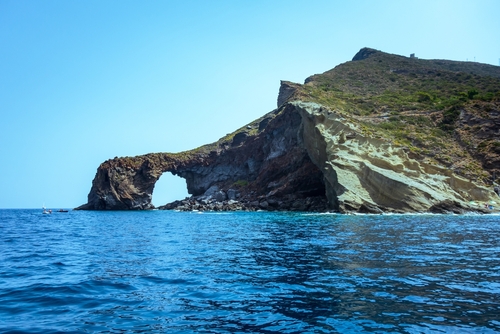 View of the natural arch of 