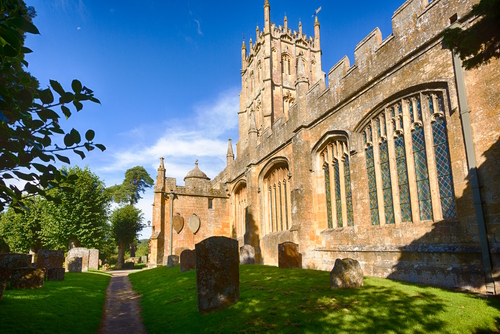 St James Church and graveyard in old Cotswold town of Chipping Campden, England, UK