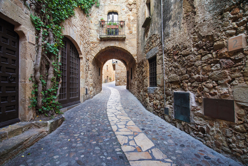 Passageway in the old town of Pals in Girona, Catalonia, Spain