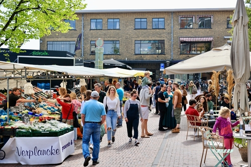 Saturday's food market on the Botermarkt in the center of the city Leiden, South Holland, The Netherlands