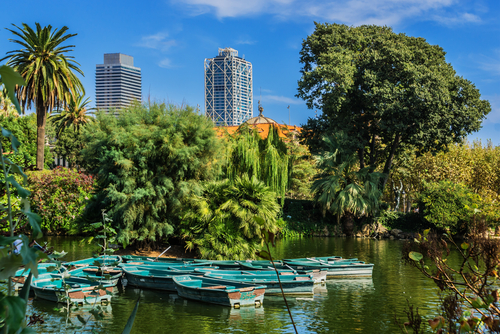 Park de la Ciutadella - thirty hectare large park close to always crowded historic center of Barcelona. Small lake in park is a popular spot where you can hire a rowing boat