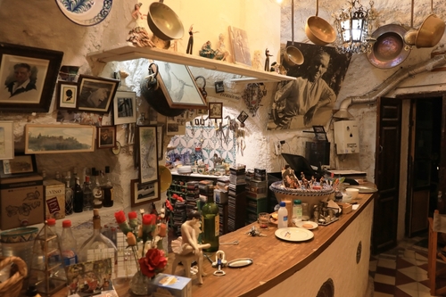 Location of the book Moon Sister written by Lucinda Riley in an historic cave in Sacromonte, Granada, Andalusia, Spain