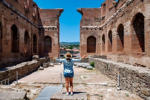 Pergamon Ancient Cİty was founded in the 3rd century BC as the capital of the Attalid dynasty. Located in the Aegean Region, the heart of the Antique World, Izmir, Turkey